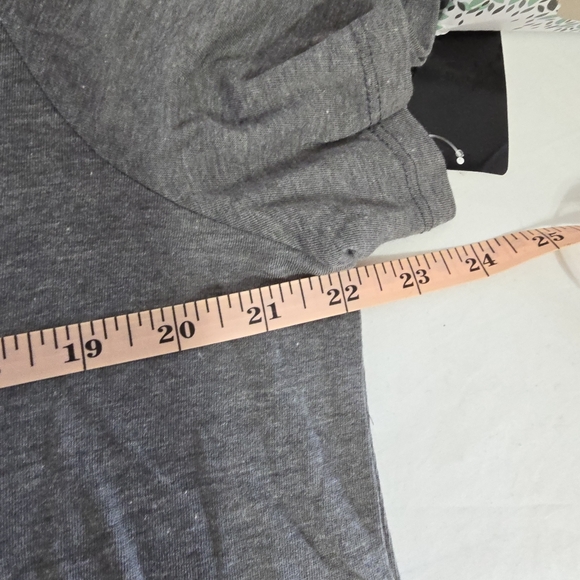 Torrid I need a Vacay Graphic Tee Shirt Plus Size Top Short Sleeve 1X Gray New - Picture 14 of 16